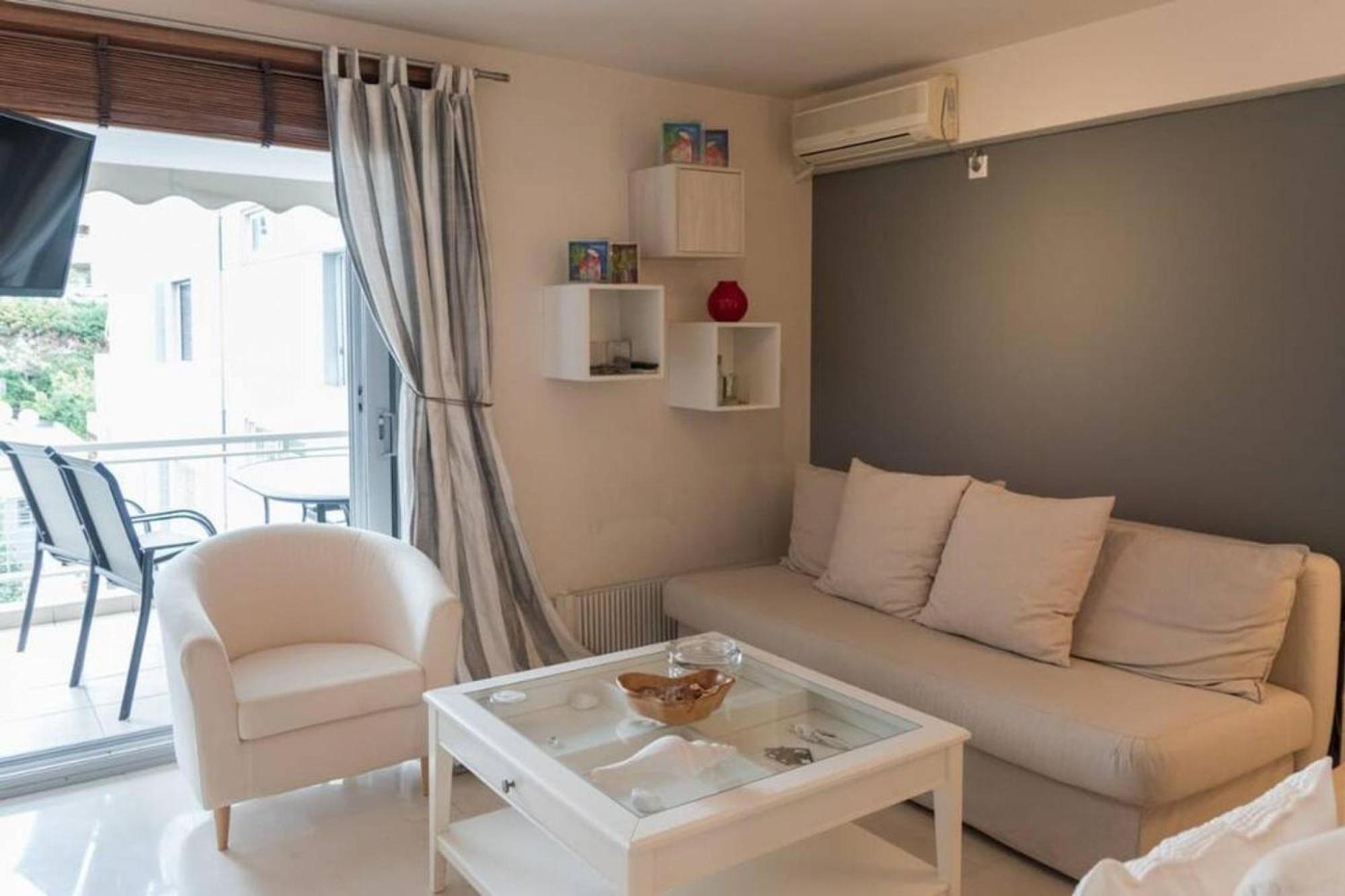 Βουλα A Gem At Voula 1' Walk From The Beach Lejlighed Athen Eksteriør billede